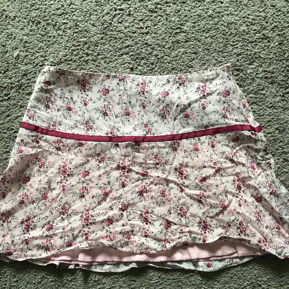 Floral limited too mini skirt, y2k aesthetic